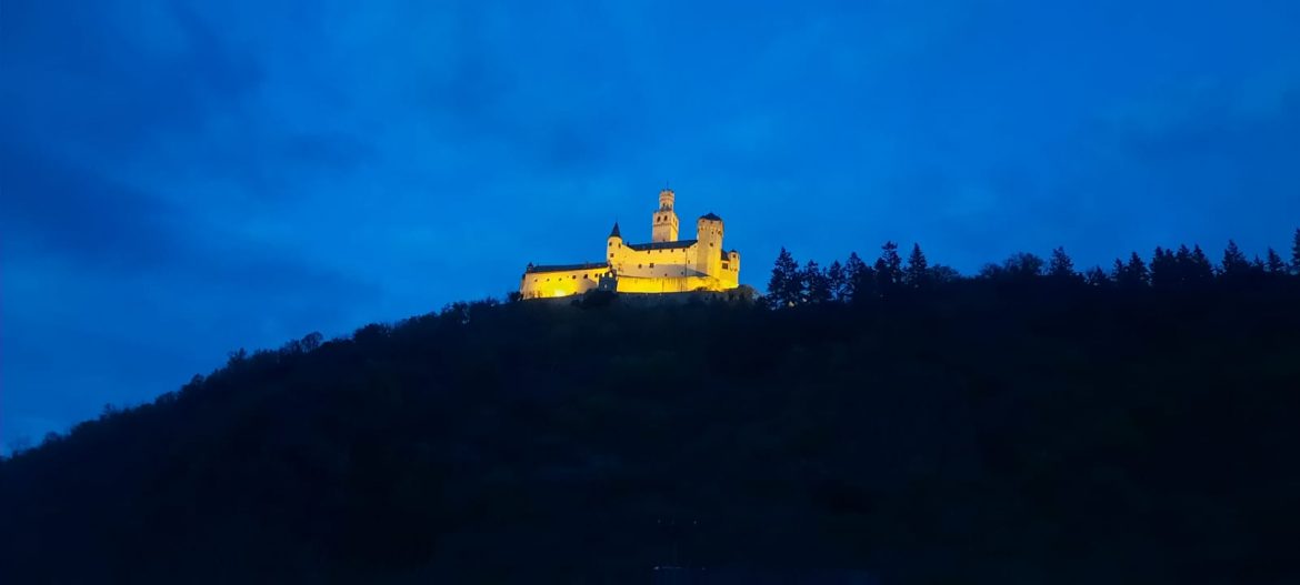 Seele baumeln lassen am Rhein in Braubach